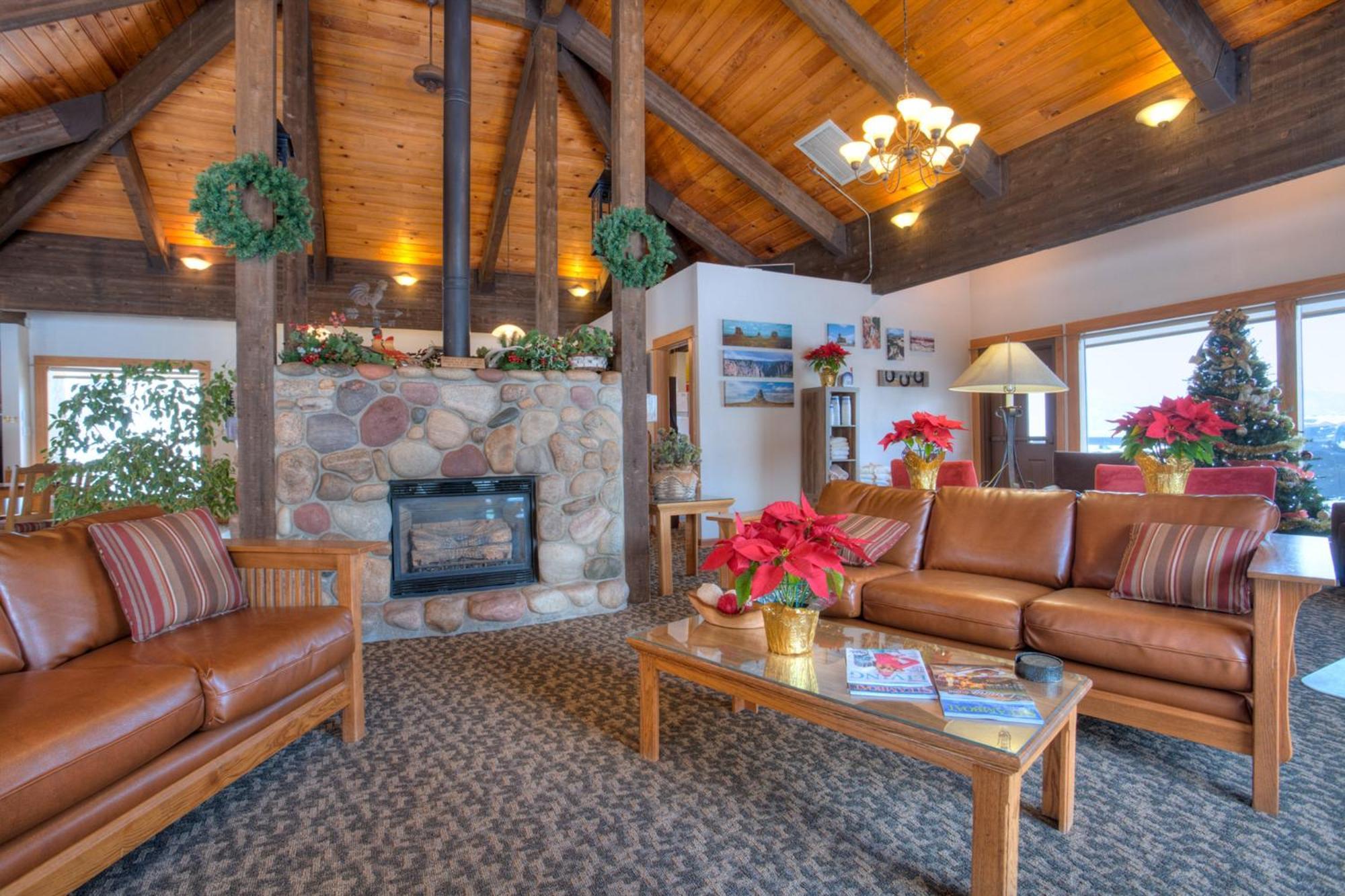 Ski Inn Steamboat Springs Room photo
