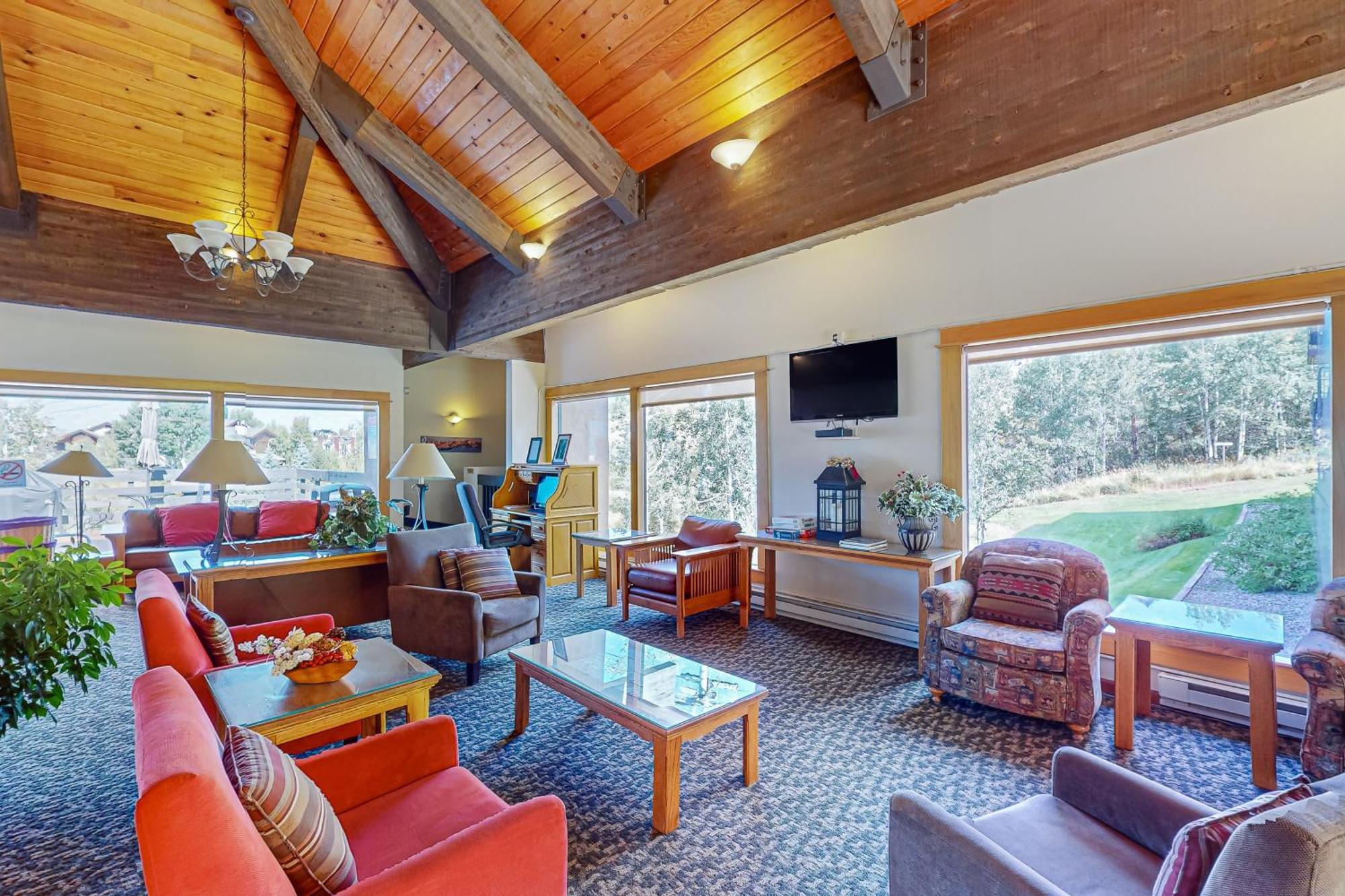Ski Inn Steamboat Springs Room photo